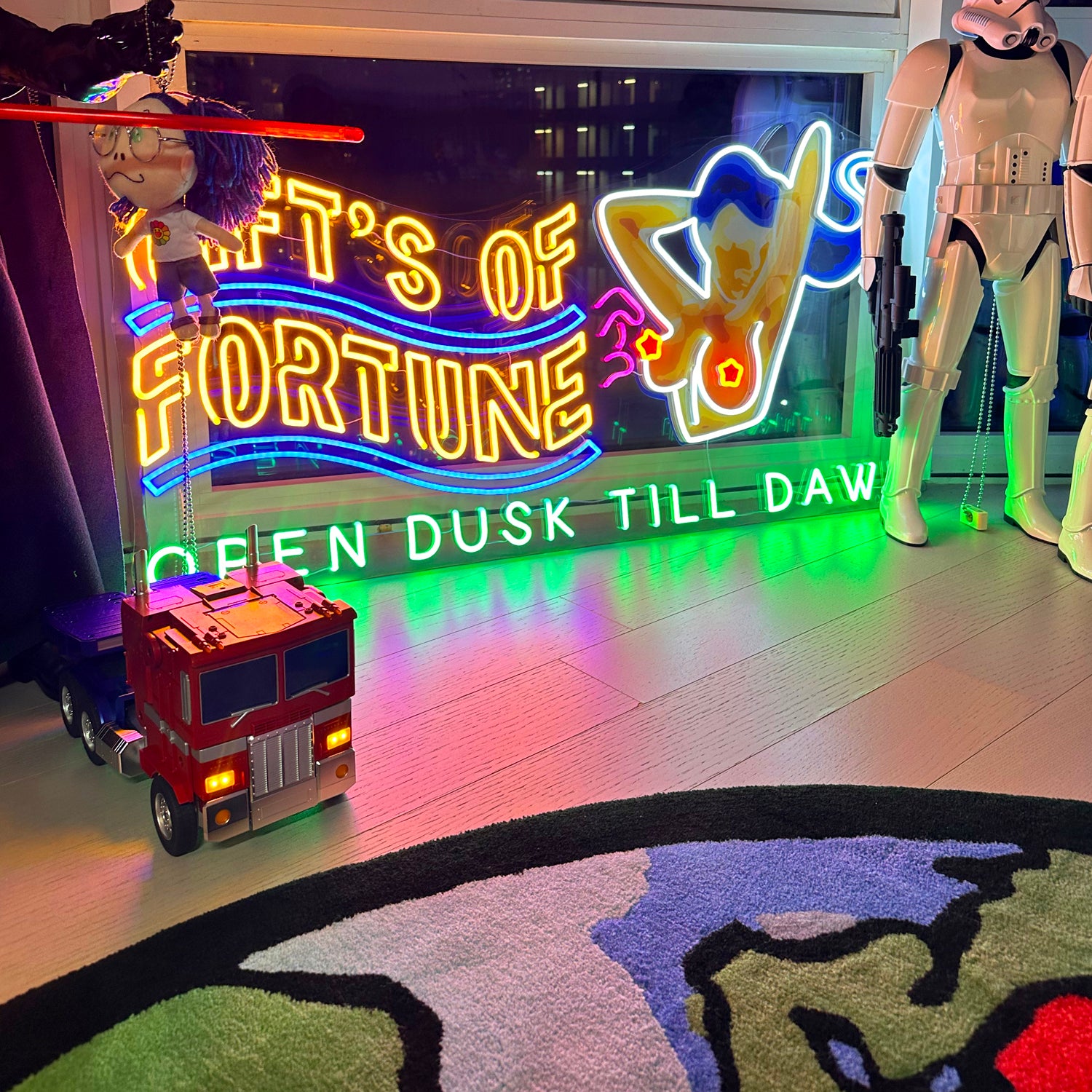 "Neon Girl" LED sign