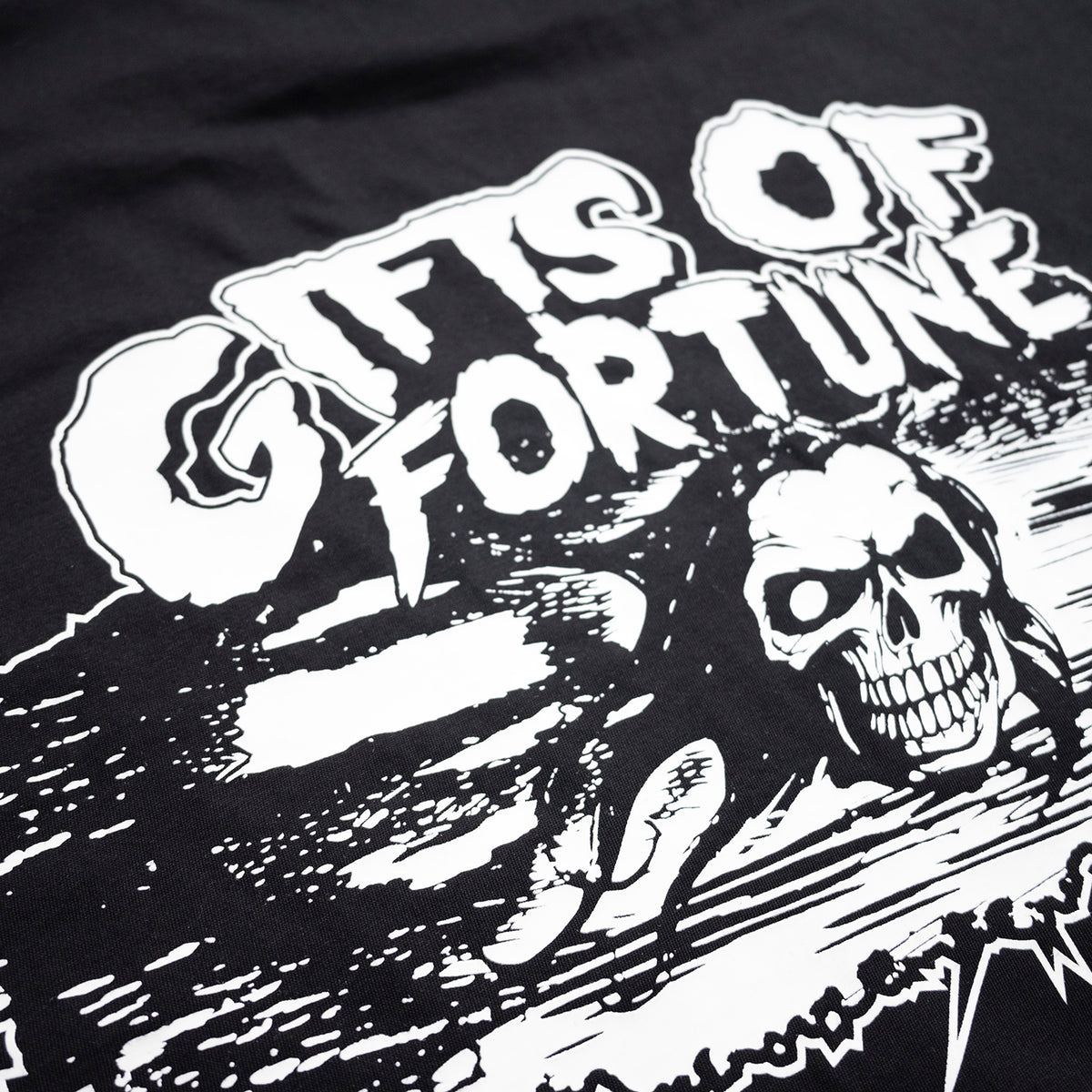 Scary Hours T-shirt | Black