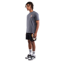 skull shorts and tshirt