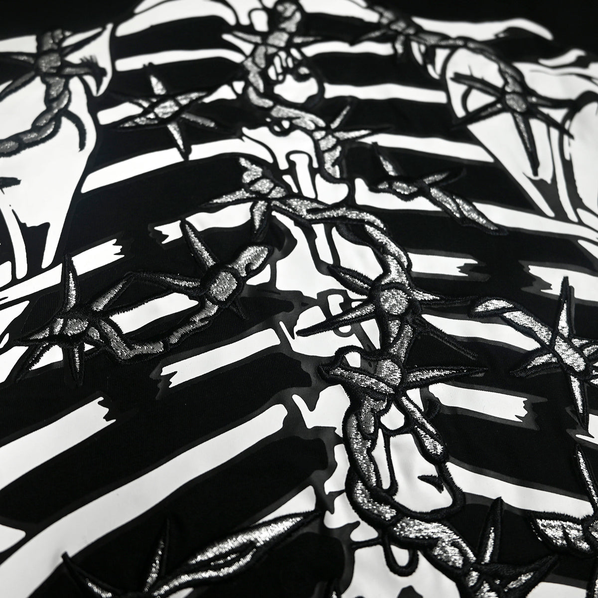 Barbed Wire Bones T-shirt | Black